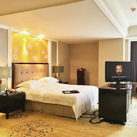 Ramada Plaza Tianlu Hotel Vuhan Dış mekan fotoğraf