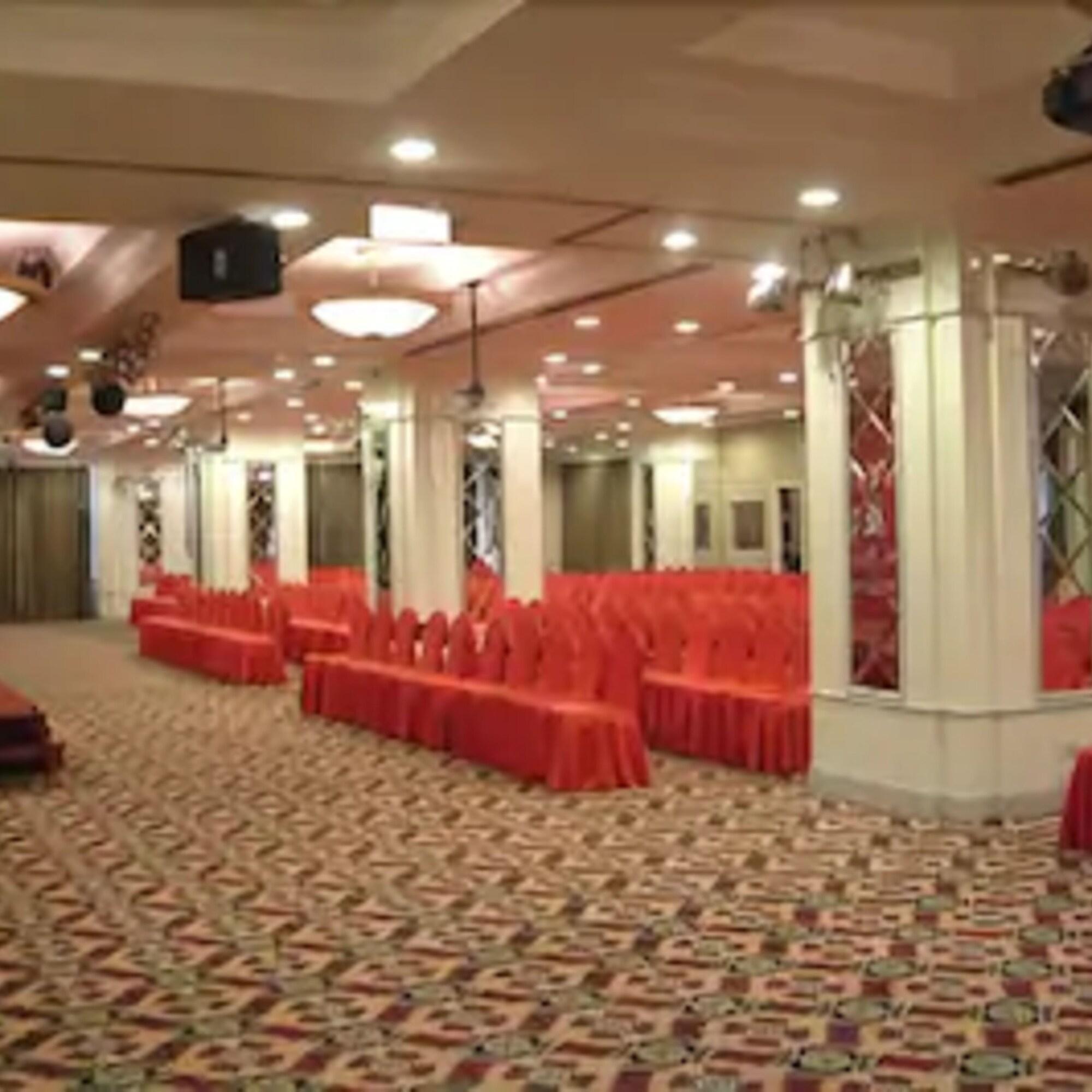 Ramada Plaza Tianlu Hotel Vuhan Dış mekan fotoğraf