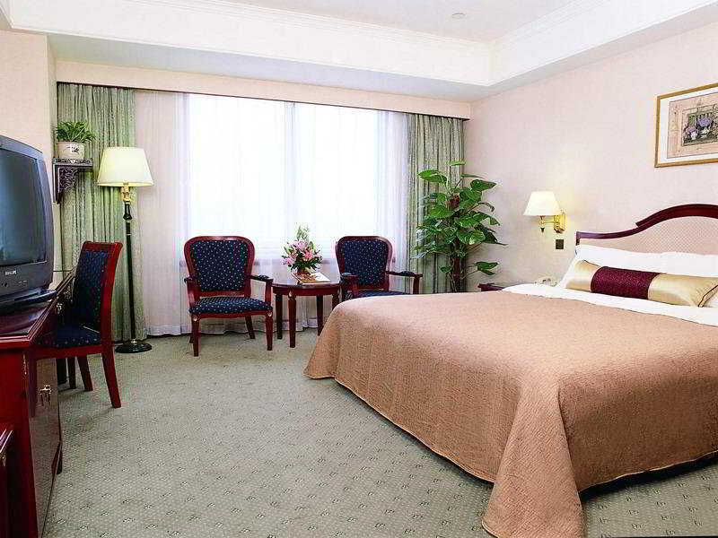Ramada Plaza Tianlu Hotel Vuhan Oda fotoğraf